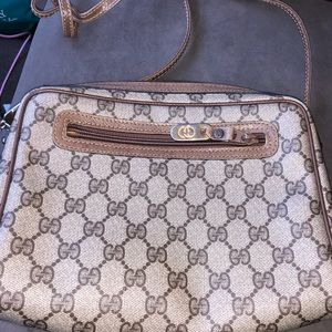 Authentic vintage Gucci crossbody